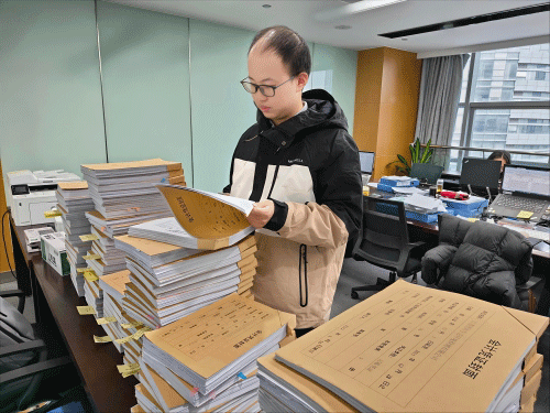 小荷尖角立蜻蜓　经风沐雨见彩虹——“四位”审计新人的成长心声（一）