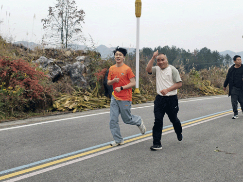 铜审风采 | 贵州铜仁德江审计干部激情开跑 五彩洋山河上展风采
